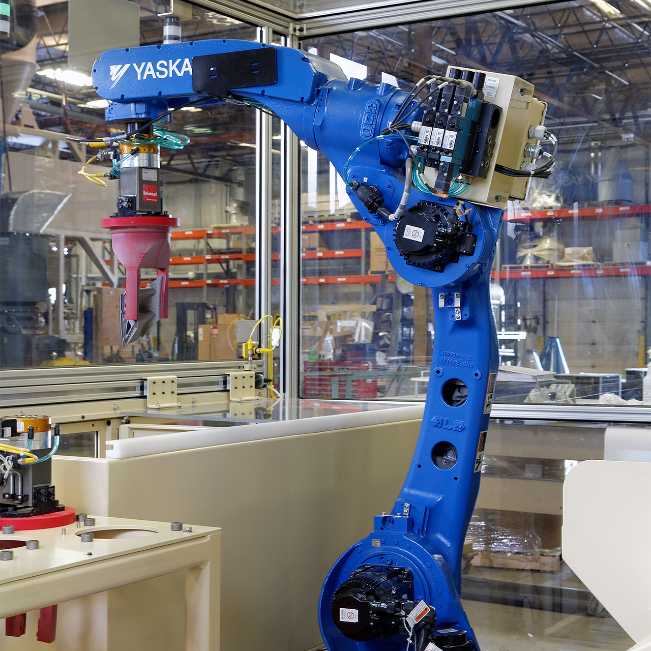 Double Robotic System to Etch Aircraft Engine Components | Progressive Surface